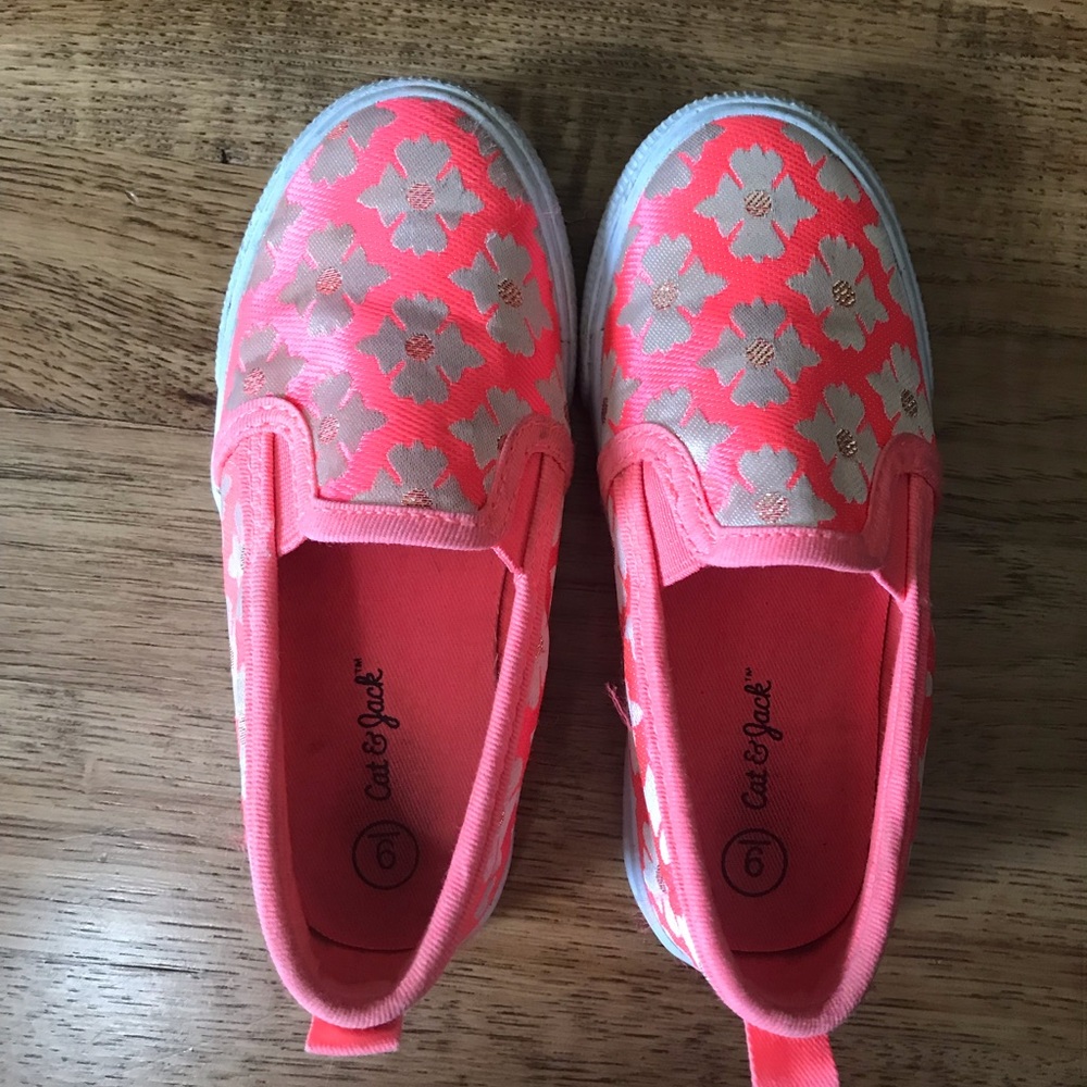 Cat and Jack slip on shoes size 9